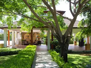 Hacienda Samanes