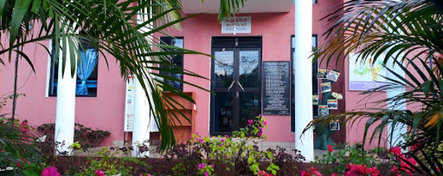 Bamunakotuwa Public Library