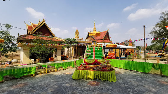 Svay Leu Pagoda