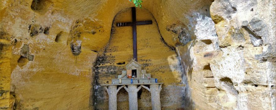 Falaise troglodytique de Saint-Remy-sur-Creuse