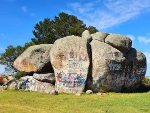 Captain Thunderbolt's Rock