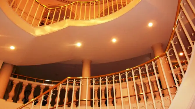 1_New Theatre