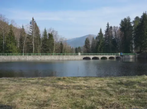 Łomnica Reservoir