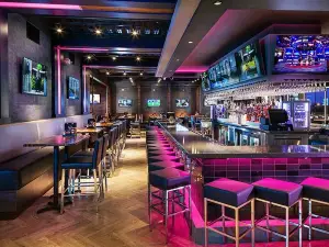 Topgolf Naperville