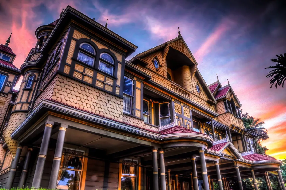 1_Winchester Mystery House