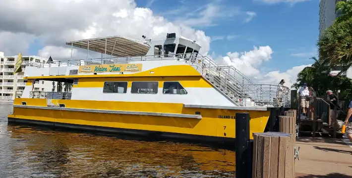 Hotels near Intracoastal Waterway