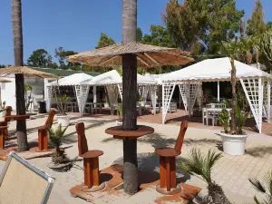 Fontane Bianche Beach