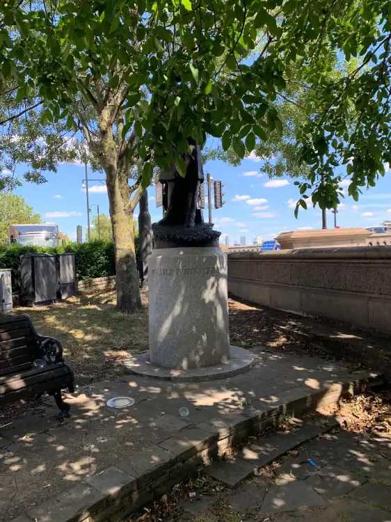 Hotels near James McNeill Whistler Statue