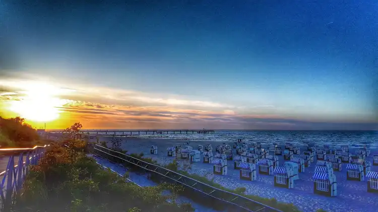 Отели рядом с достопримечательностью «Ostseebad Warnemunde»