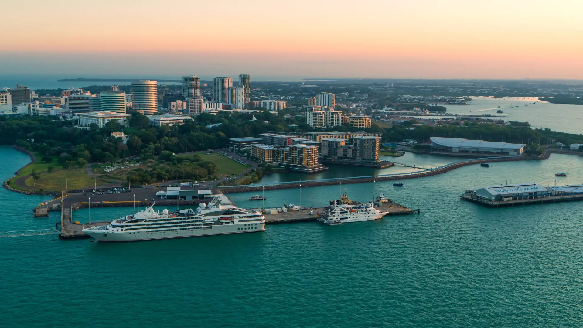Hotels near Darwin Waterfront Precinct