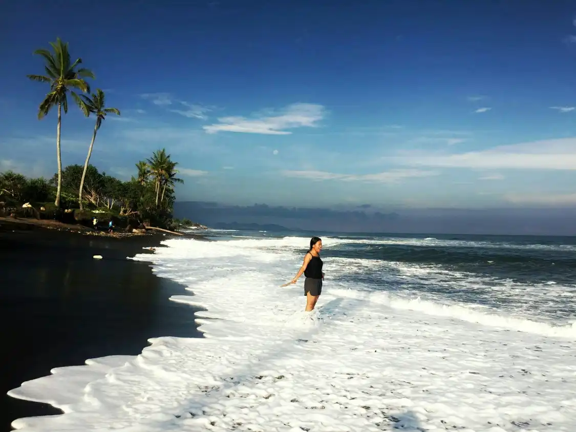 Hotels near Saba Beach