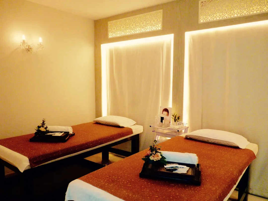 5_Cherry Blossom Spa