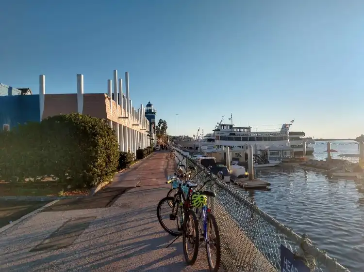 Hotels near Marina del Rey Harbor