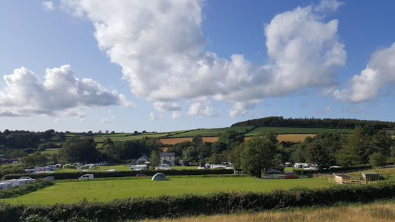 Dolbryn Caravan & Campsite