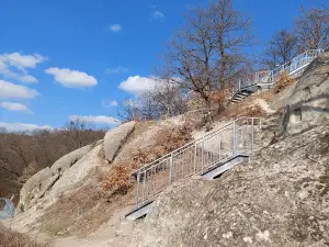 Szomolyai kaptárkövek