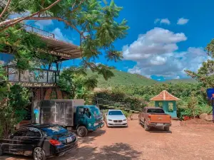 Nhà hàng sinh thái Liên Khương