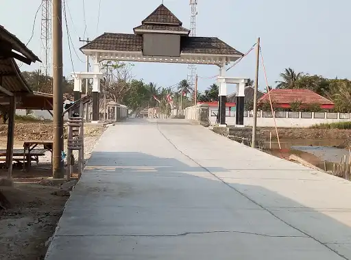 Pantai Tanjung Pakis