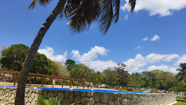 Acceso público a laguna