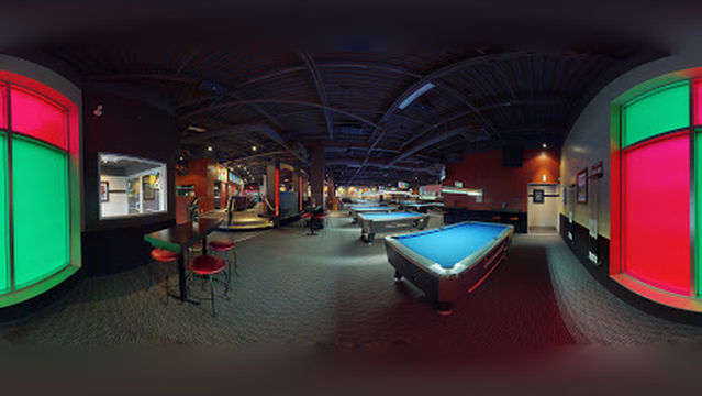 Dooly's Henri-Bourassa