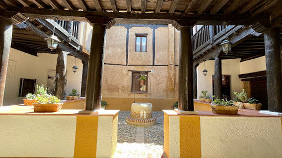 Centro Javier Cortes - La Casona