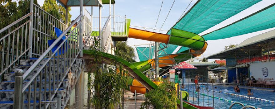 Hồ Bơi Biển Xanh