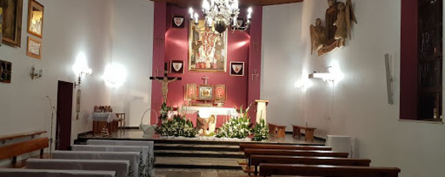 Parafia św. Stanisława BM Szarowie-Dąbrowie