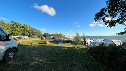 we camp Yes we camp! Alpen-Camping an Seen und Flüssen – GU Online-Shop main image 0