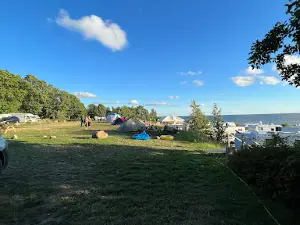 Camping "Jūrasdzeņi"