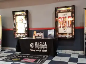 Regal San Jacinto Metro