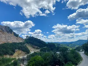 Hadži Prodanova Pećina