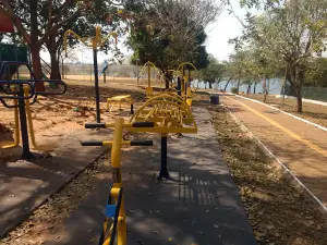 Park Aguas Claras (Carlton Trail)