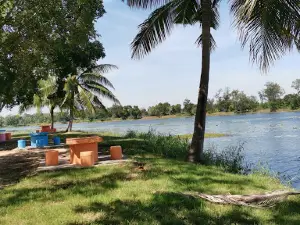 Suranari Garden