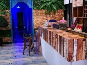 米莱私人影院清吧(陆良县商业步行街店)