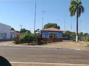 Praça Valperino Gomes De Oliveira