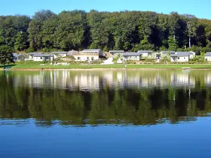 Le Hameau des Lacs