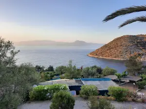 ALKIONI HOLIDAYS A.E.
