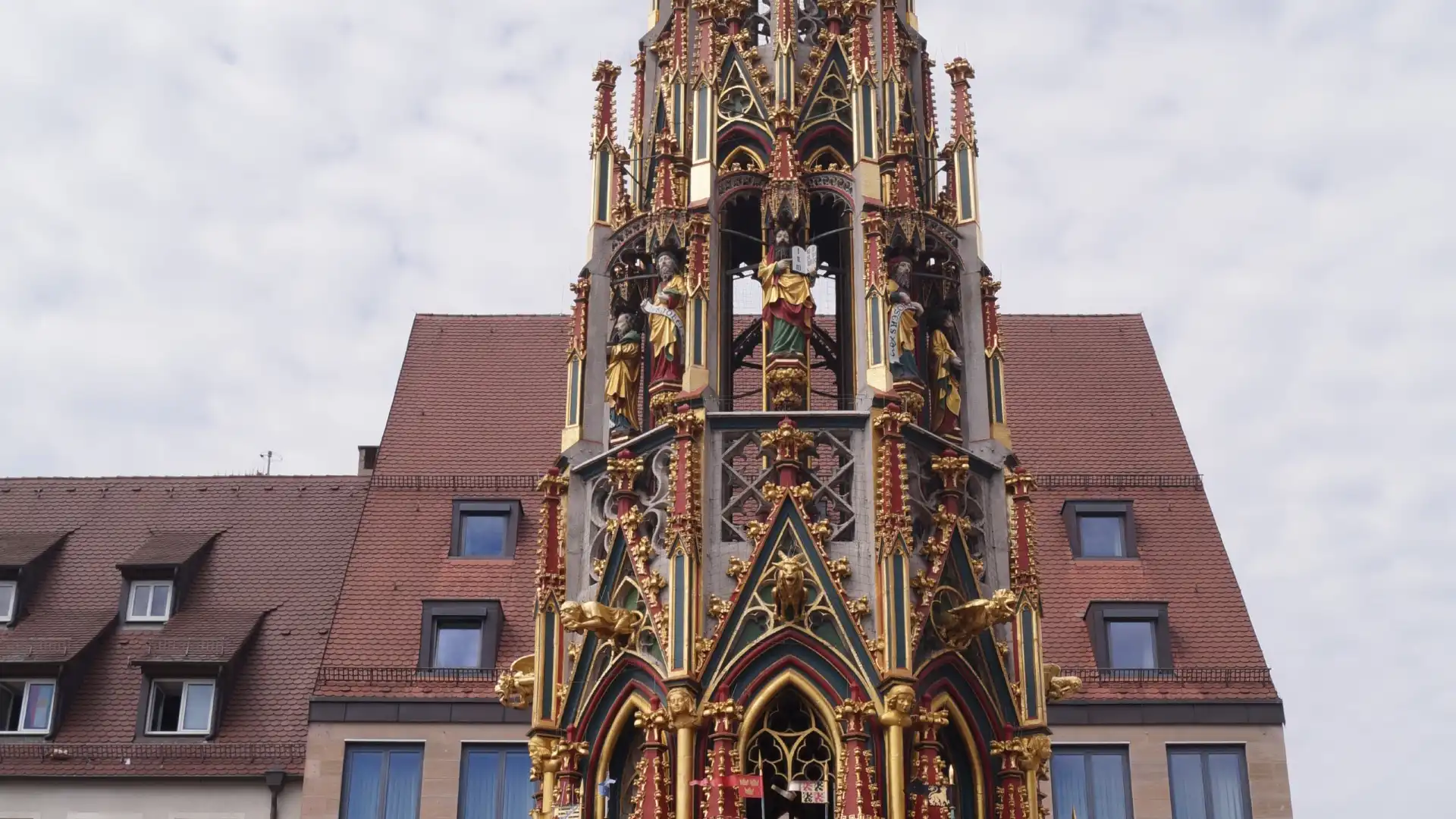 Hotels near Schoener Brunnen