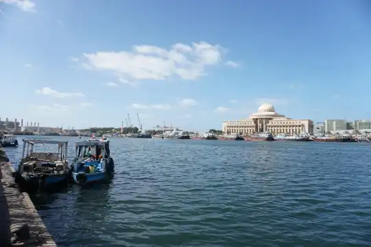 Hotels near Al Majaz Waterfront