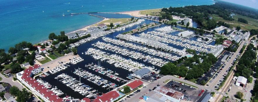 Oselka's Snug Harbor Marina