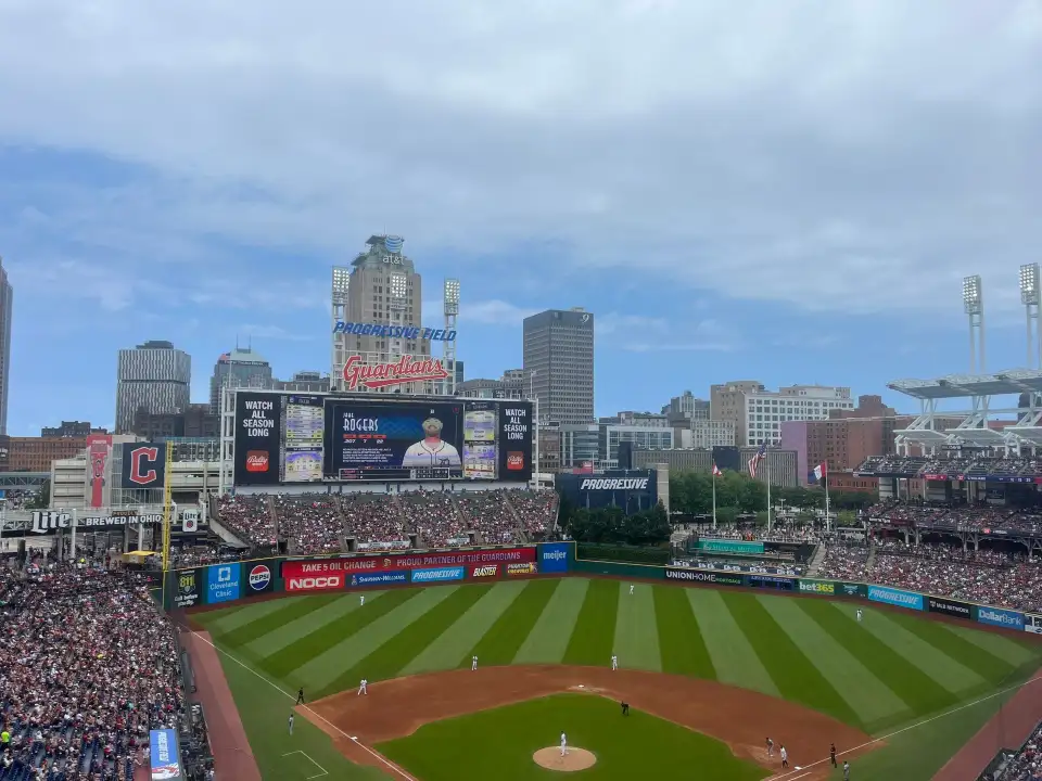 4_Progressive Field