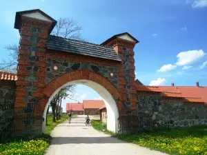 Mooste manor