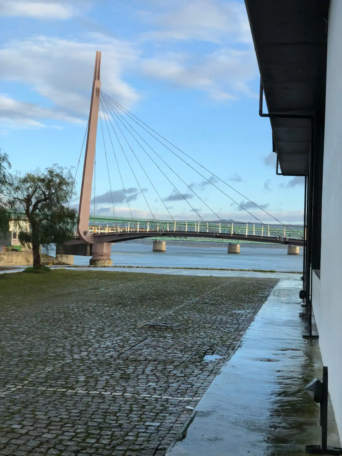 Hotels near Municipal Library of Viana do Castelo