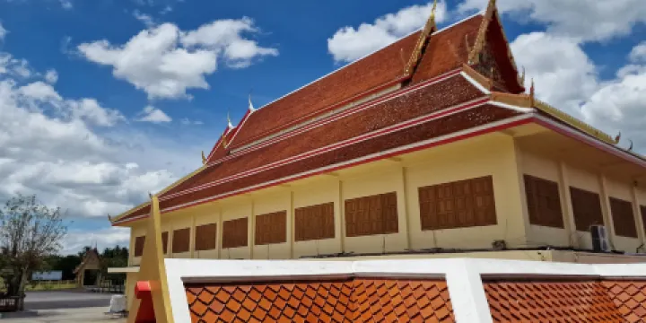 Wat Charoen Sukharam Worawihan