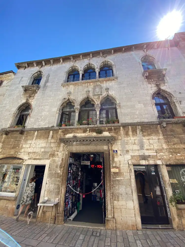 Hotels near The Gothic House