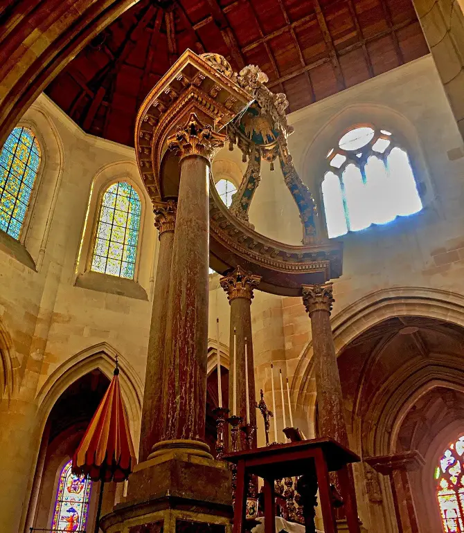Saintes