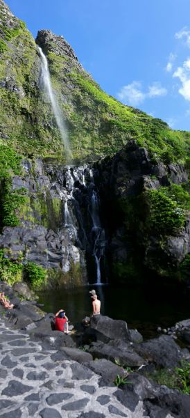 Horta to Flores Island flight