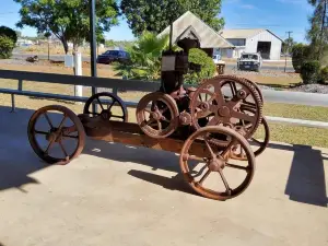 Capella Pioneer Village Museum