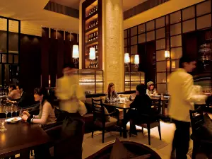 THE ORIENTAL TERRACE
