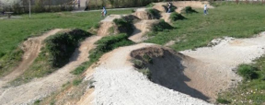 Pump-track