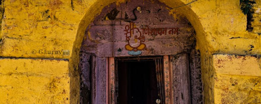 Kholeshwar Temple, vambori